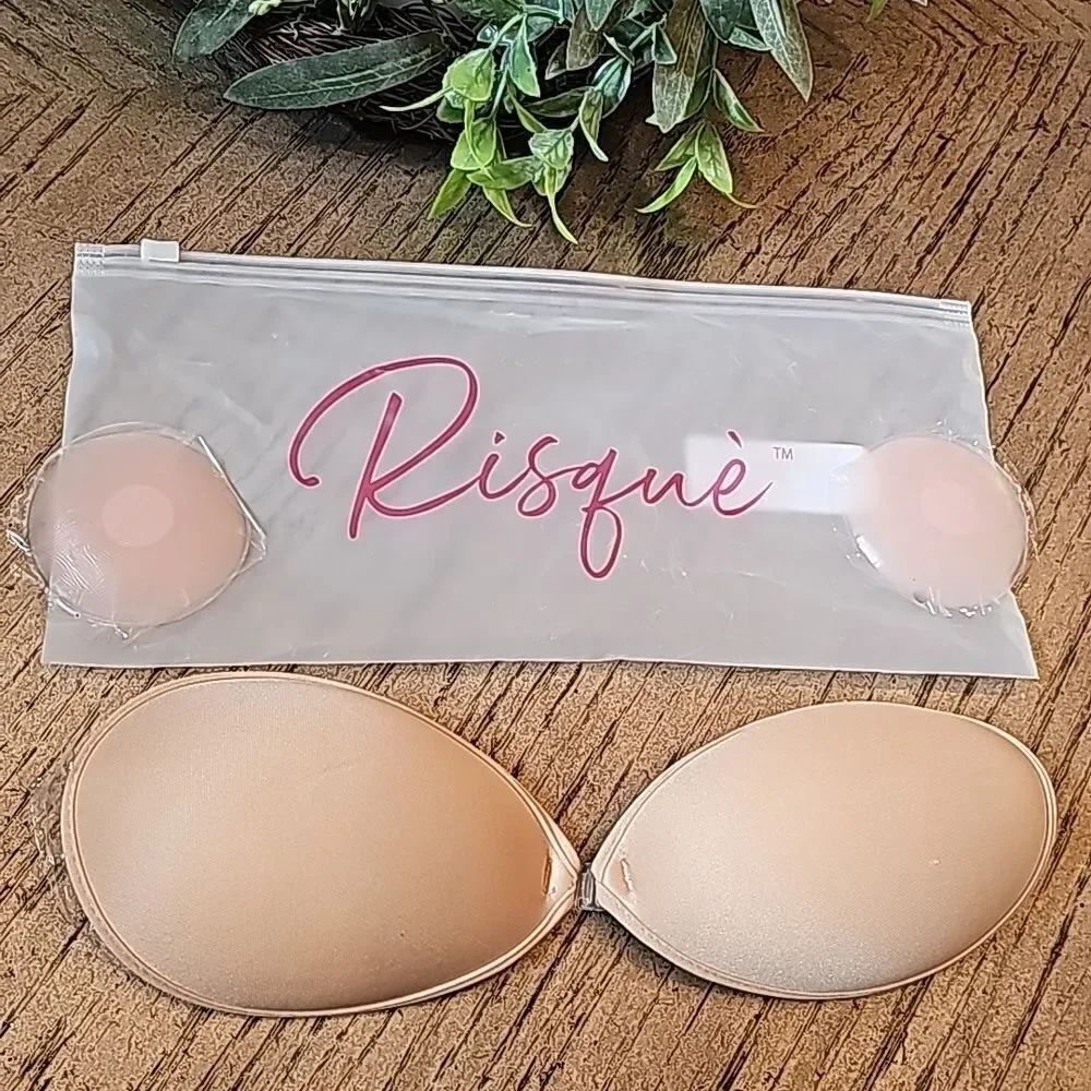 Adhesive Bra 34B NWT Growve Risque